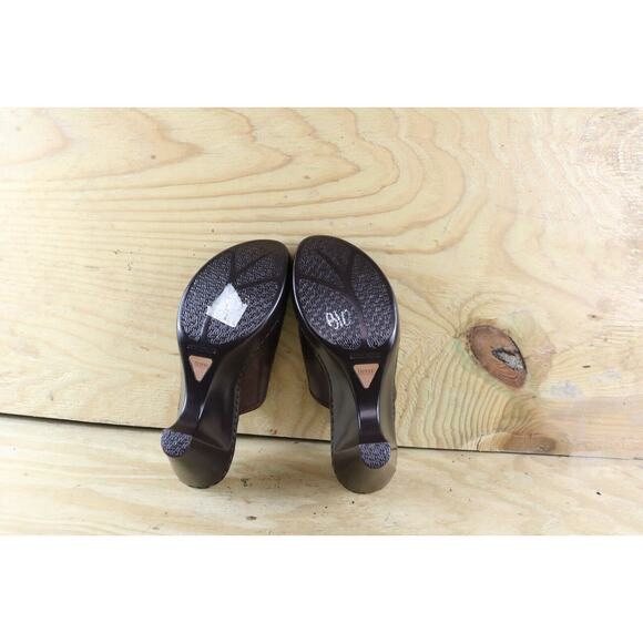 New Born Shoes Womens Sz 9 Brown Soft Leather 39 Mules Clogs Wedge Slip Ons - Picture 10 of 11